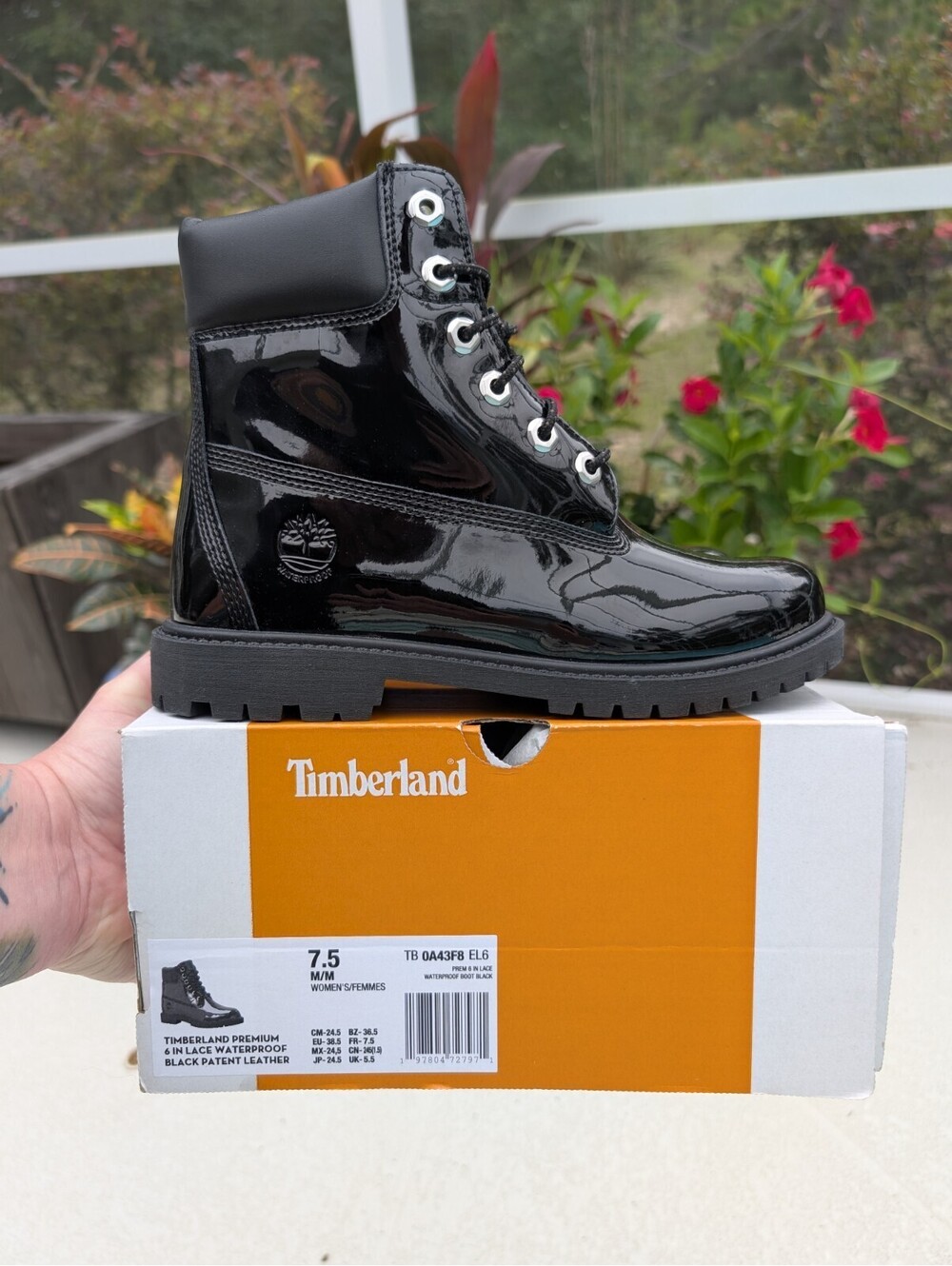 Timberland Premium 6" Waterproof Black Patent Leather Boots Women's 7.5 NEW